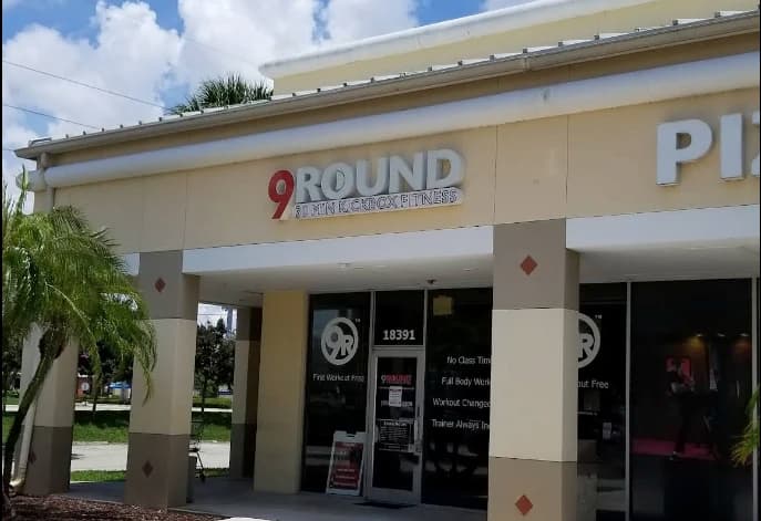 9Round logo