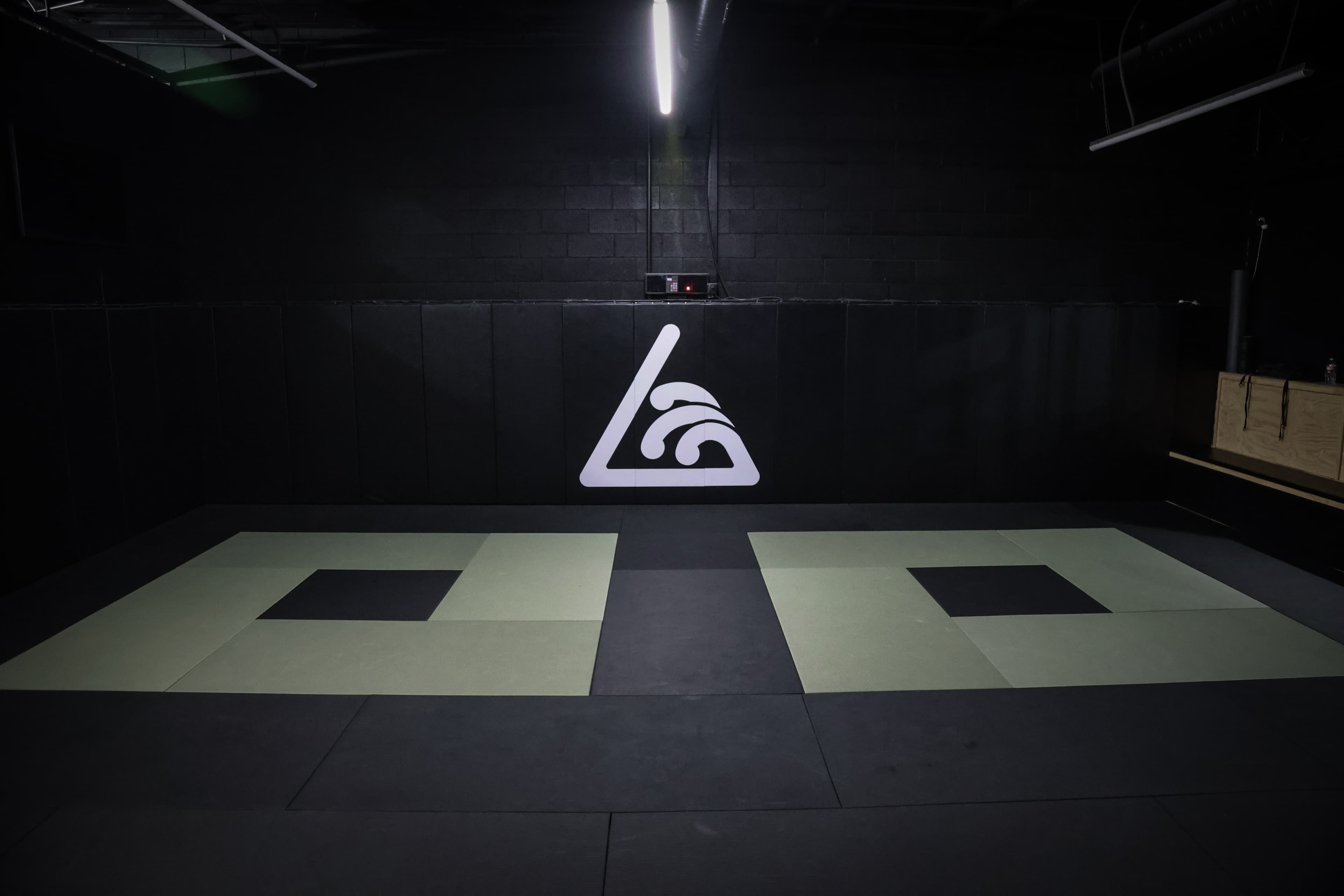 Flow State Jiu-Jitsu logo