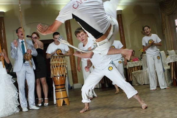 Main image of Капоэйра Grupo Axé Capoeira и БЖЖ Gracie Barra BJJ
