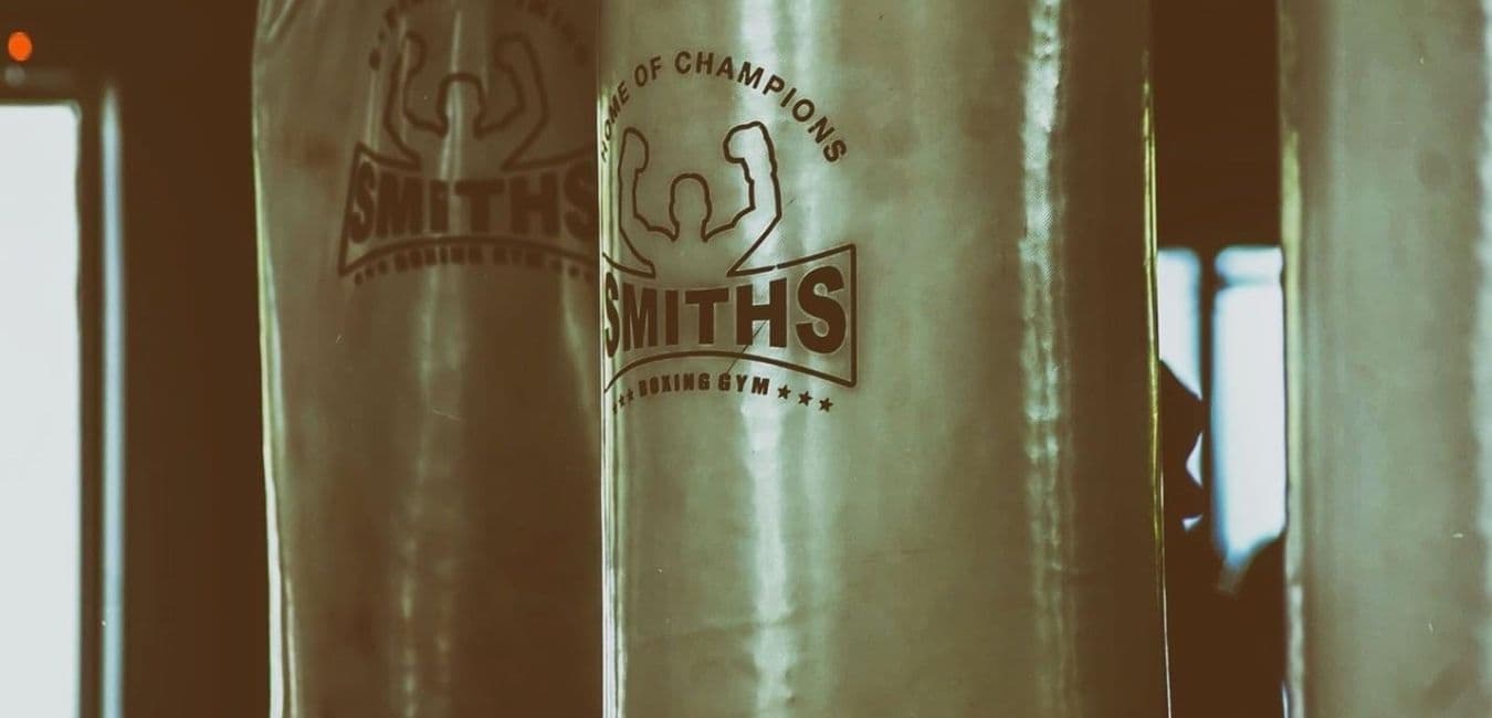 Smiths Boxing Gym logo