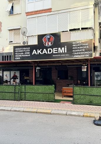 FK AKADEMİ & REFORMER PİLATES logo