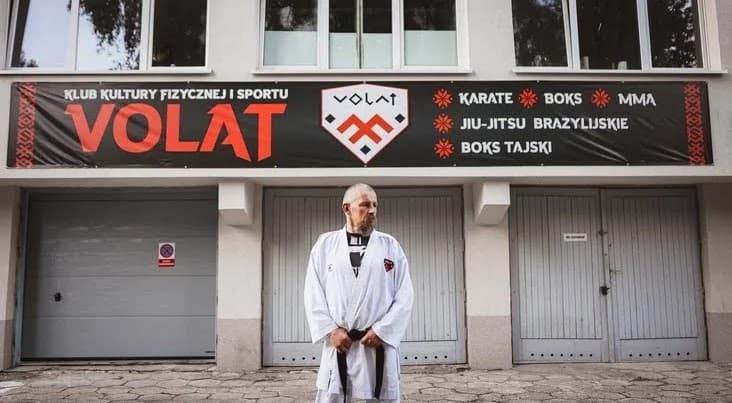 Main image of VOLAT. Centrum Sportu i Edukacji. Karate, judo, boks tajski, MMA, treningi dla dzieci, szachy, angielski, polski