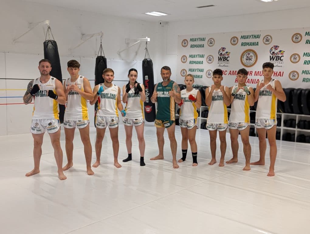 Main image of Muay Thai Kids - From Zero to Hero!