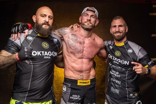 Main image of Team Škvor, trenér muay thai, kickbox, box, kondice.