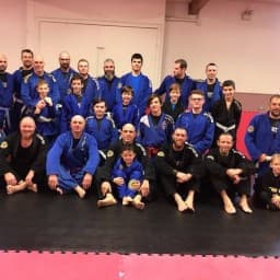 ÉVOLUTION BJJ MONT-CARMEL logo