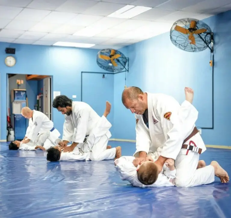 Gracie Jiu-jitsu Huntington Beach logo
