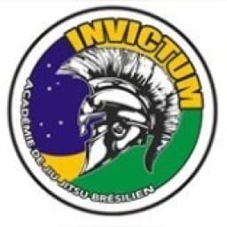 INVICTUM logo