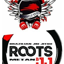 Makiavelo Team - Roots logo