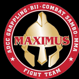 MAXIMUS FT/LION ACADEMY logo