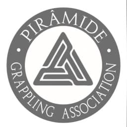 Pirâmide Grappling logo